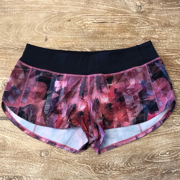Lululemon Speed Up Short 🌪 - Picture 3 of 6